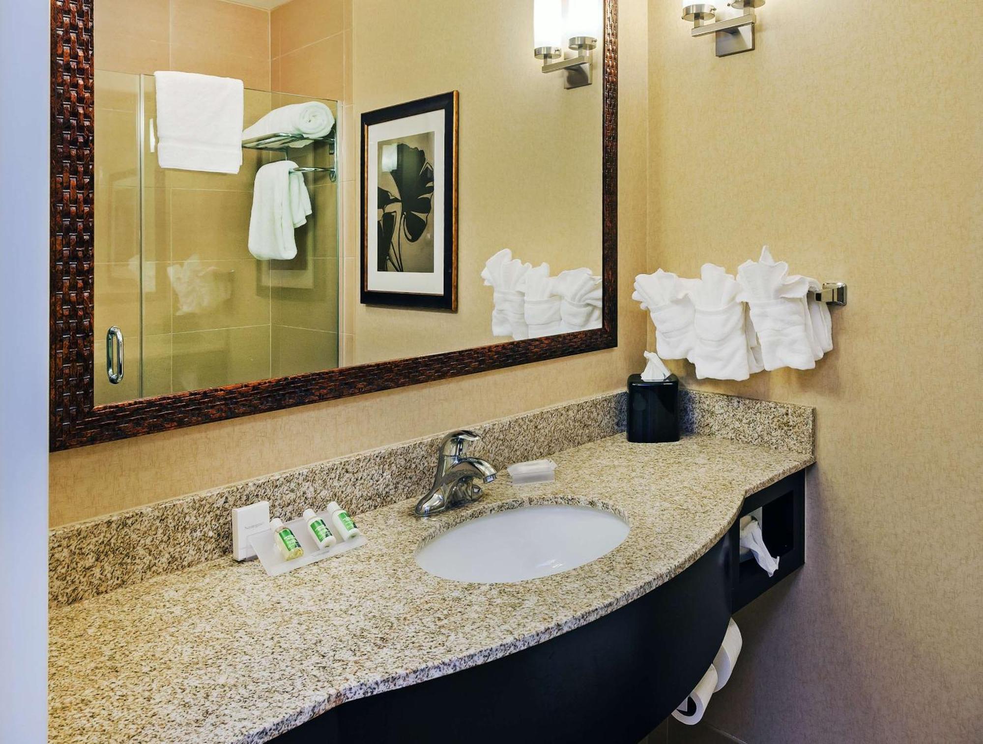 Hilton Garden Inn Midland Bagian luar foto